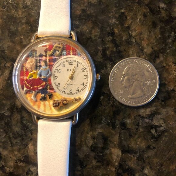 W.Y.L. Square Dancer Watch New Battery Runs Fine - Picture 4 of 4